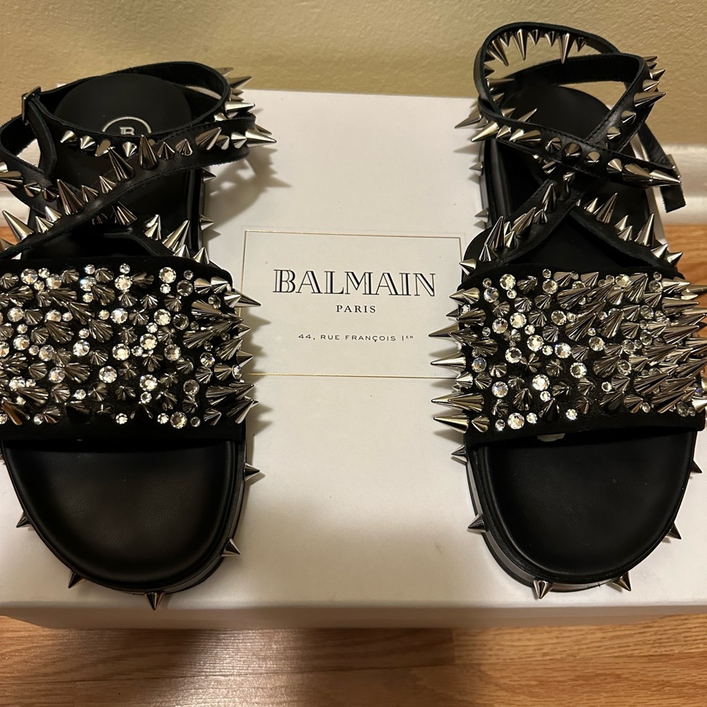 Balmain Ocea Flat sandals with studs - Size 10 / EU 40